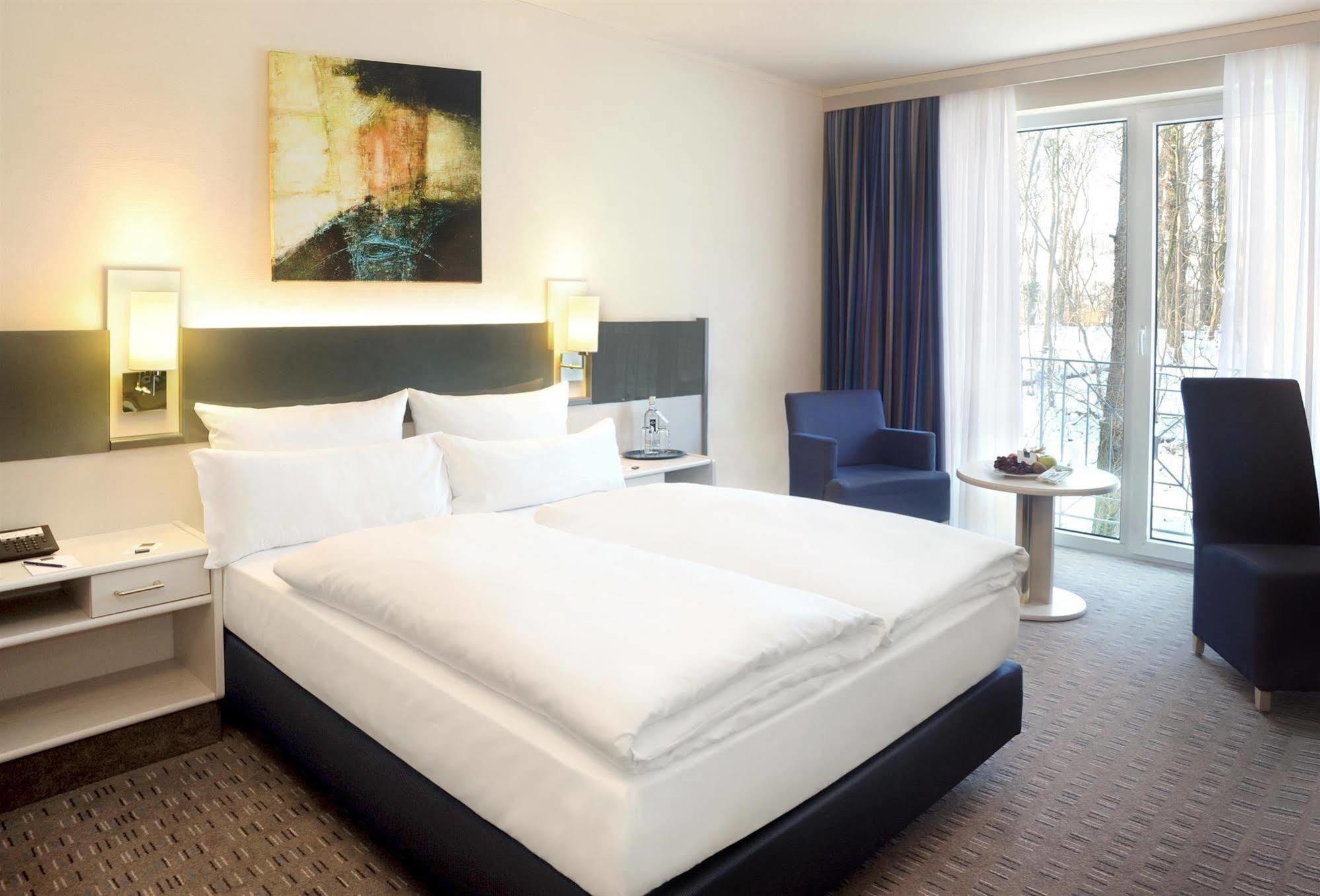 Parkhotel Berghoelzchen Hildesheim Exteriér fotografie